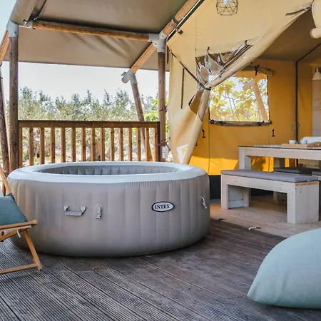 Adriatic Heritage Glamping No1 With Jacuzzi Масліница