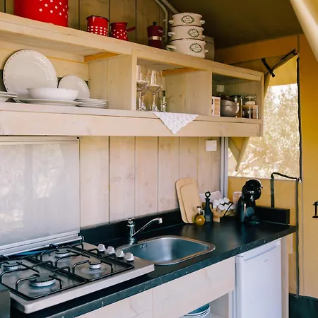 Adriatic Heritage Glamping No1 With Jacuzzi Розкішний намет