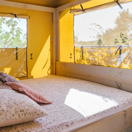 Adriatic Heritage Glamping No1 With Jacuzzi Масліница