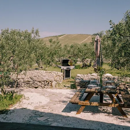Adriatic Heritage Glamping No1 With Jacuzzi Розкішний намет