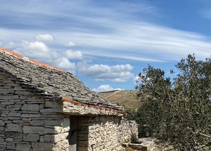 럭셔리텐트 Adriatic Heritage Glamping No1 With Jacuzzi *