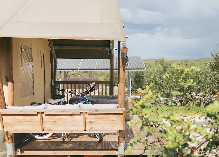 럭셔리텐트 Adriatic Heritage Glamping No1 With Jacuzzi *